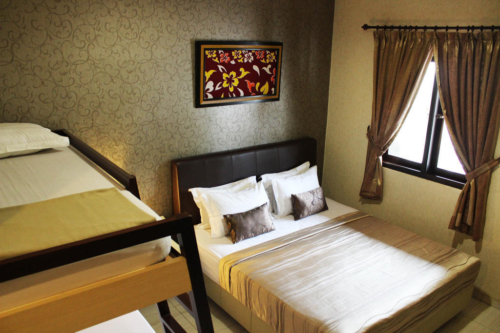 Hotel C3 Semarang Phòng bức ảnh